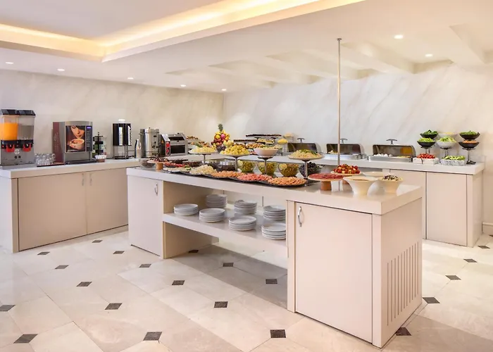 Great Fortune Design Hotel & Spa